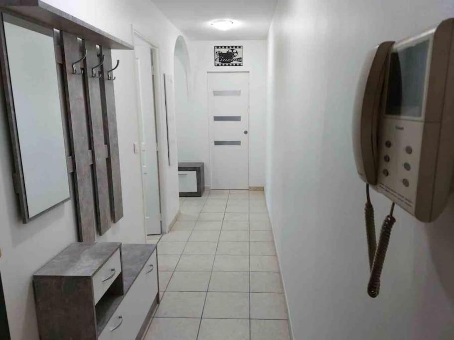 Modern One Bedroom Apartment In كان المظهر الخارجي الصورة