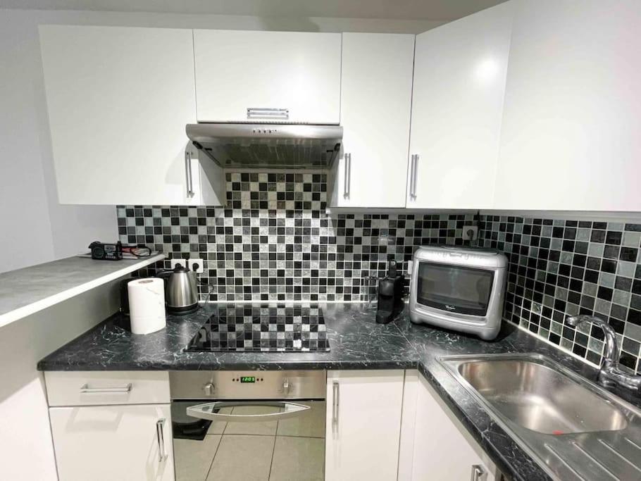 Modern One Bedroom Apartment In كان المظهر الخارجي الصورة